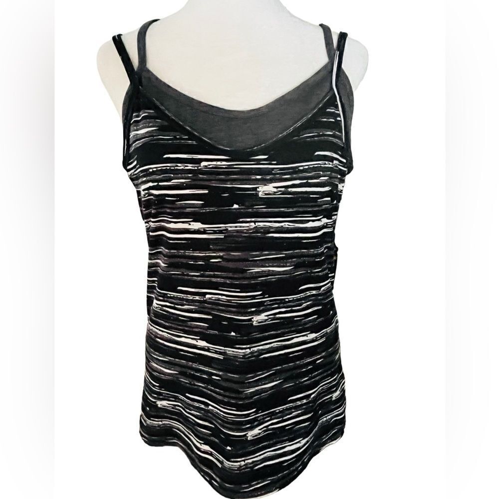 SOYBU tank top with attached crop bra underneath, criss cross straps size L